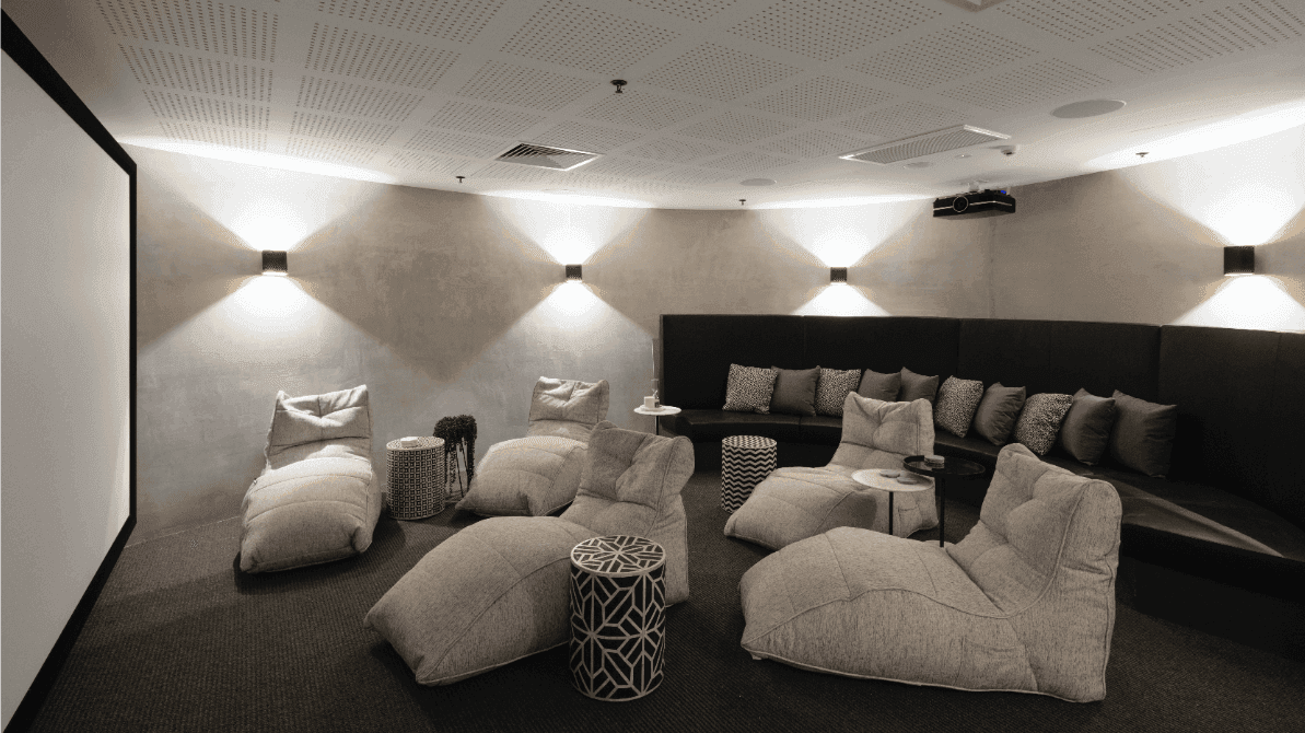 Gallery 661 Chapel - 05.png